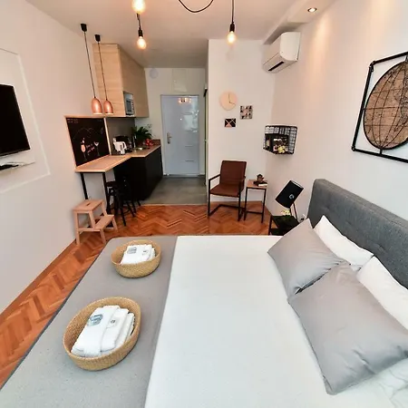 Konukevi Viatorem 4*